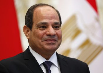 الرئيس السيسي يهنئ الشعب المصري و الأمة العربية و الإسلامية بذكرى المولد النبوي الشريف