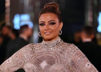 بشري : أنا ضيفة مهرجان الجونة هذا العام وأدير شركة نجيب ساويرس
