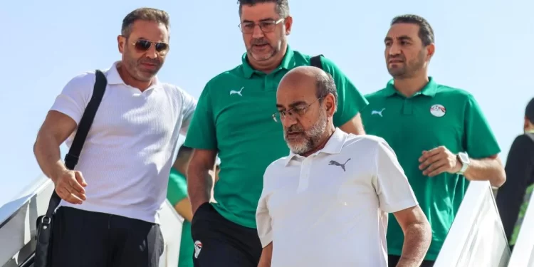 وصول بعثة منتخب مصر إلى الإمارات لمواجهة زامبيا والجزائر وديا