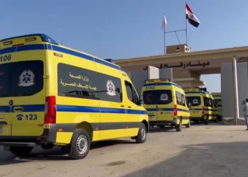 سي إن إن: مفاوضات خروج الأجانب من غزة شملت طلب حماس نقل مقاتلين مصابين لمصر